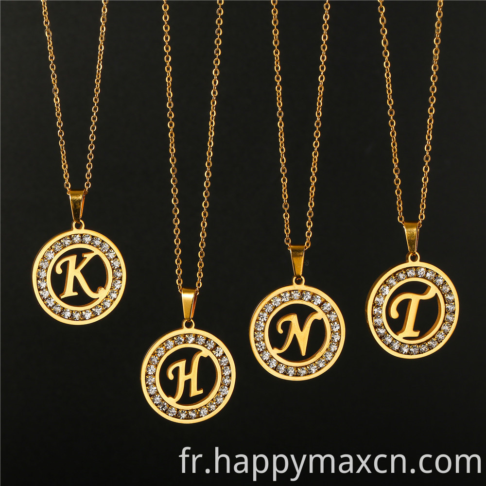 Bijoux de mode 18 carats en or Gold Hollow Round Alphabet Pendants Colliers Collier initial Cumbic Zirconia